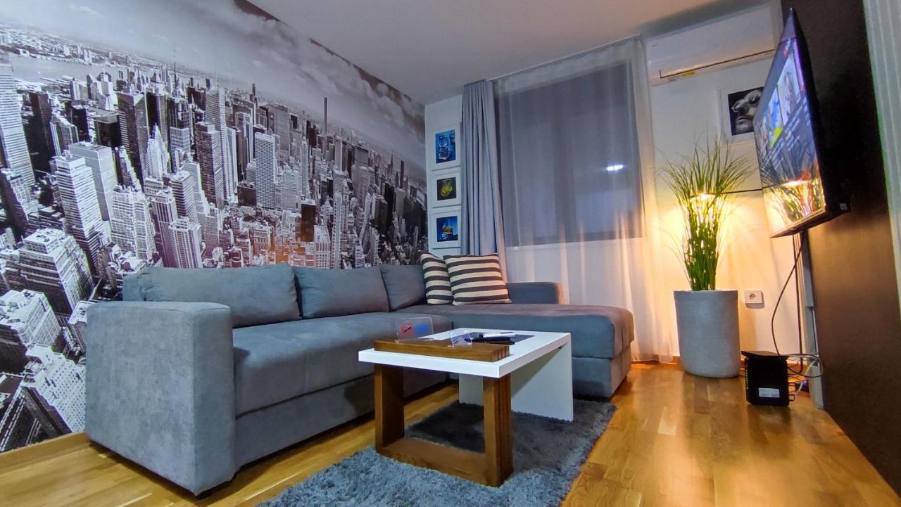 House Of Mac Apartments Nis Ngoại thất bức ảnh